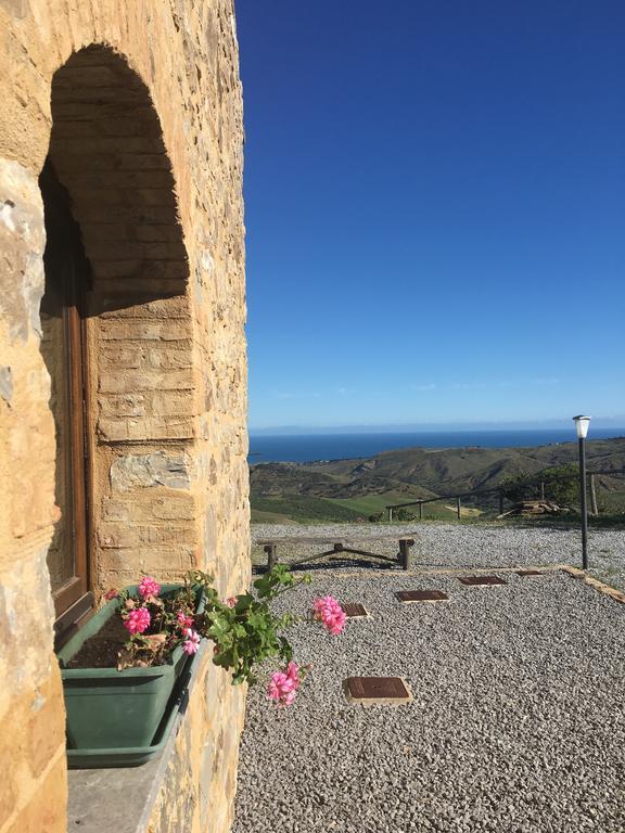 Agriturismo Case Tabarani Collesano Luaran gambar