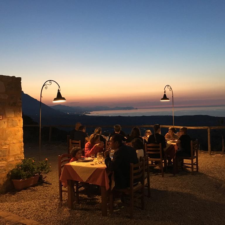 Agriturismo Case Tabarani Collesano Luaran gambar