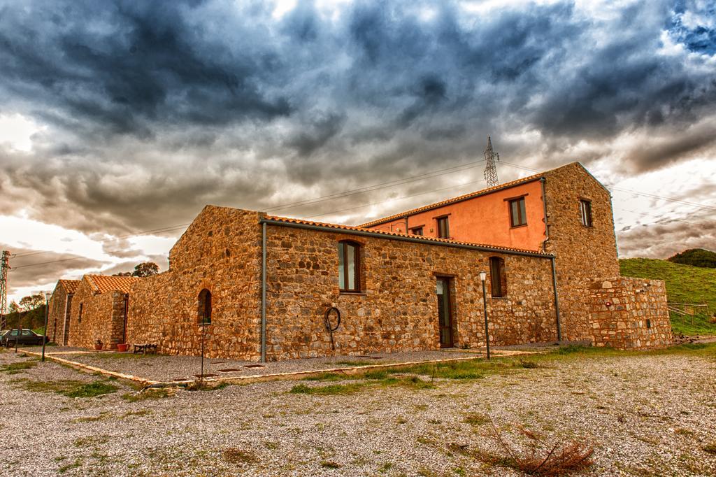 Agriturismo Case Tabarani Collesano Luaran gambar