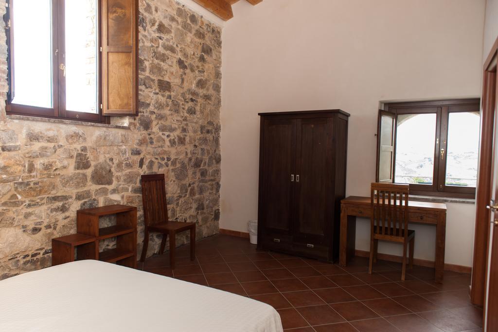 Agriturismo Case Tabarani Collesano Luaran gambar