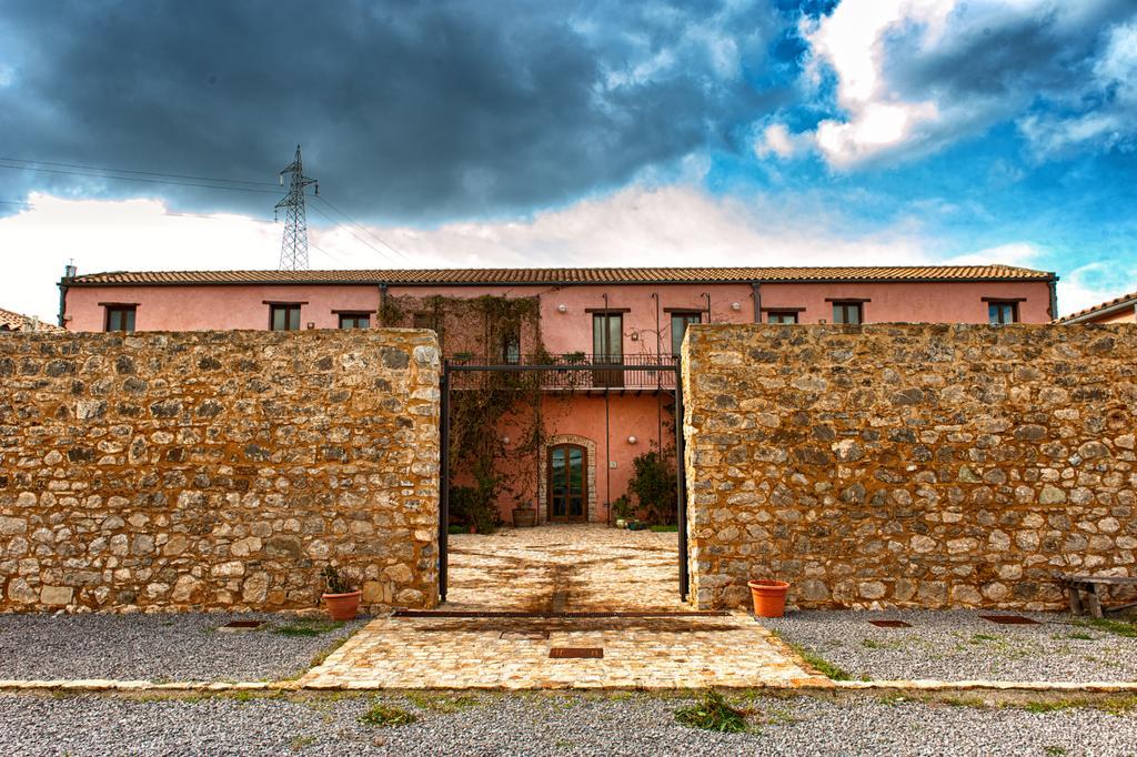 Agriturismo Case Tabarani Collesano Luaran gambar