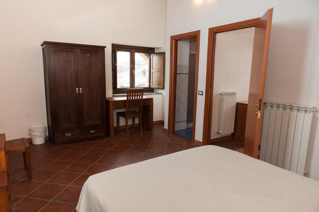 Agriturismo Case Tabarani Collesano Luaran gambar
